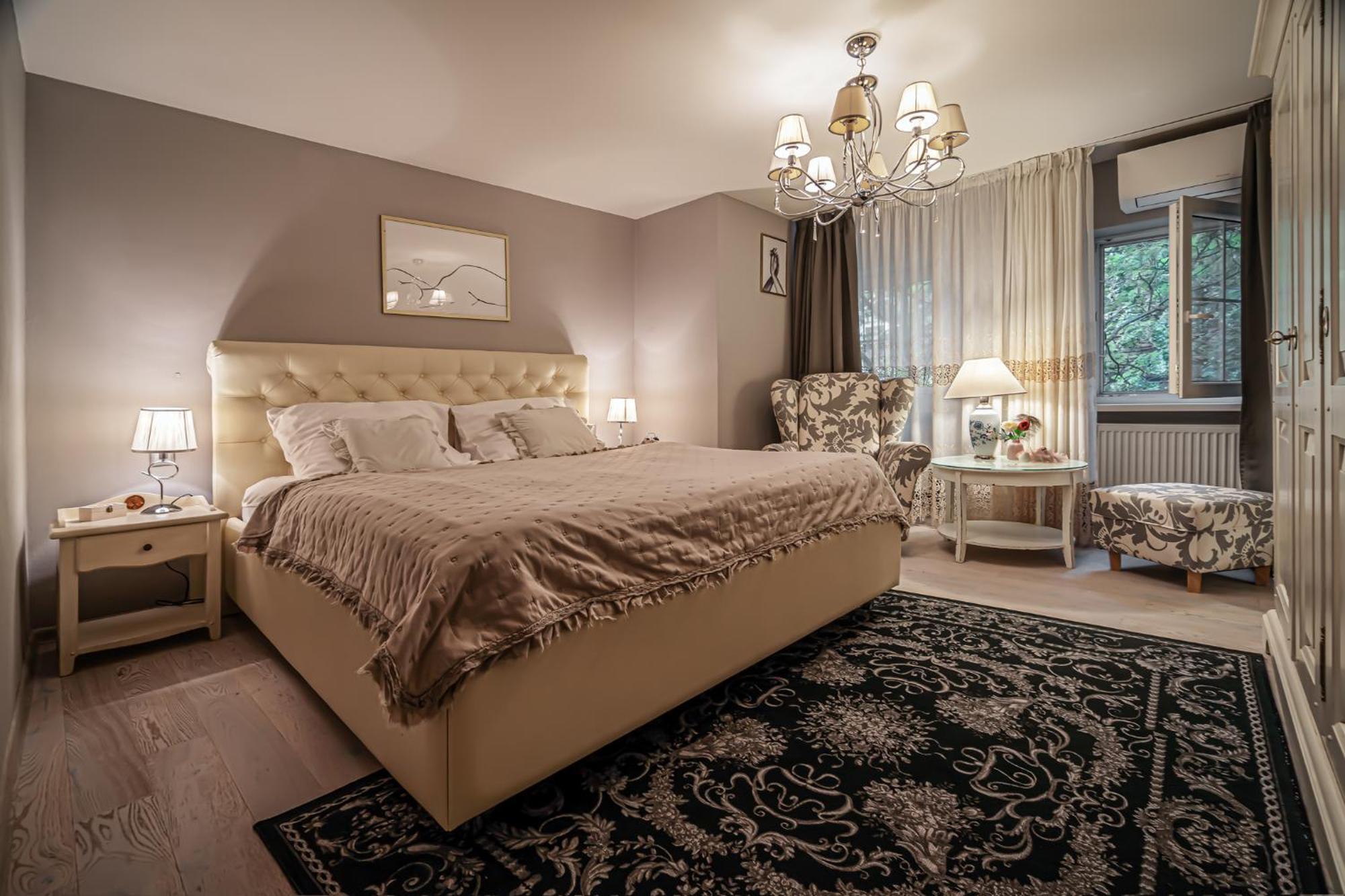 Luxurious And Royal Apartment In The Old Town Pressburg Exterior foto